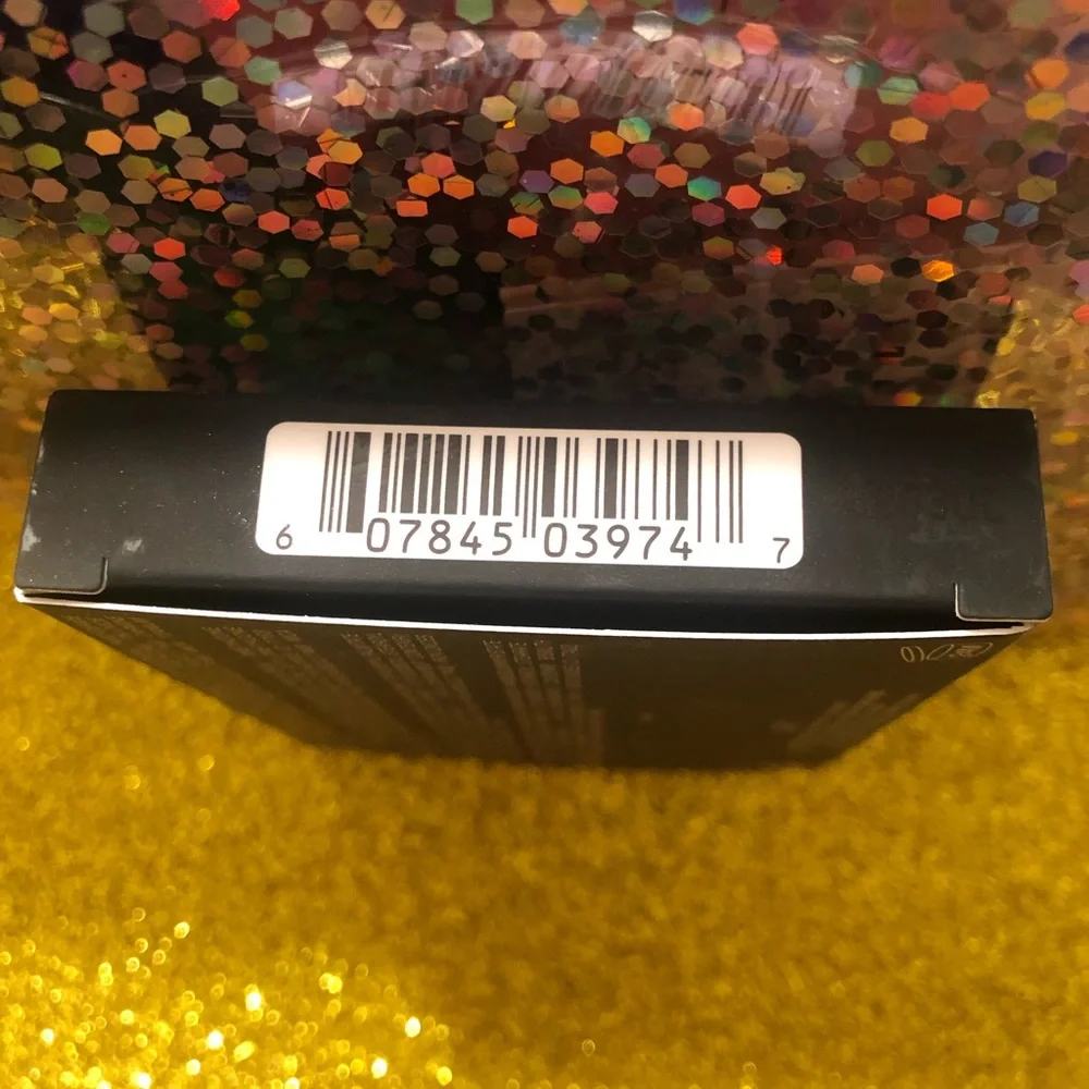 BNIB! NARS Eyeshadow Quad in Bayadere 3974 👁👁